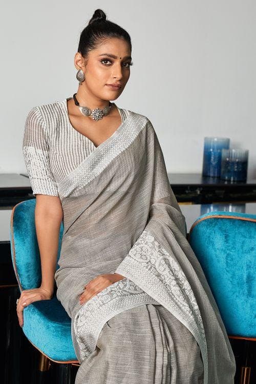 Linen on sale saree jewellery