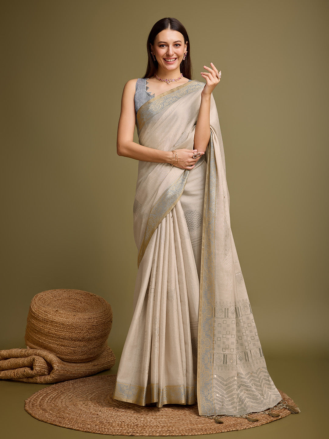 Beige Silk Blend Saree With Blouse Piece