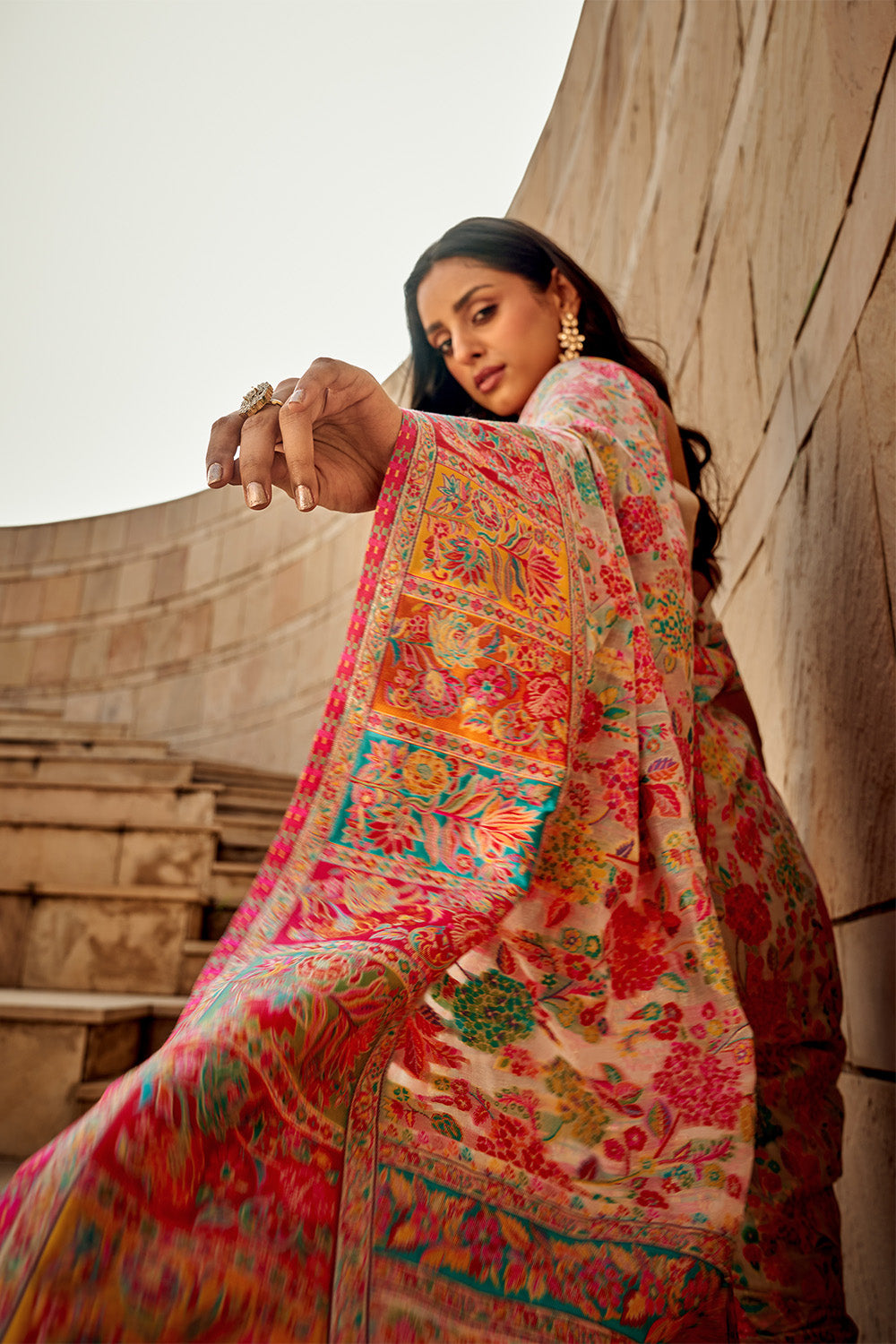 Cream Multi Color Kashmiri Pashmina Silk Saree With Blouse Piece