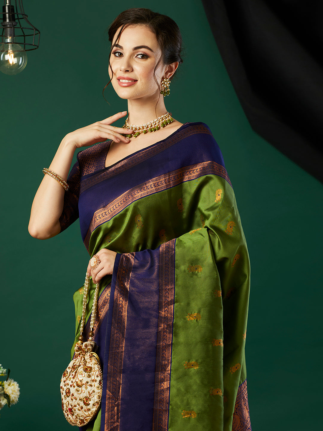 Banarasi Silk Saree With Blouse Piece