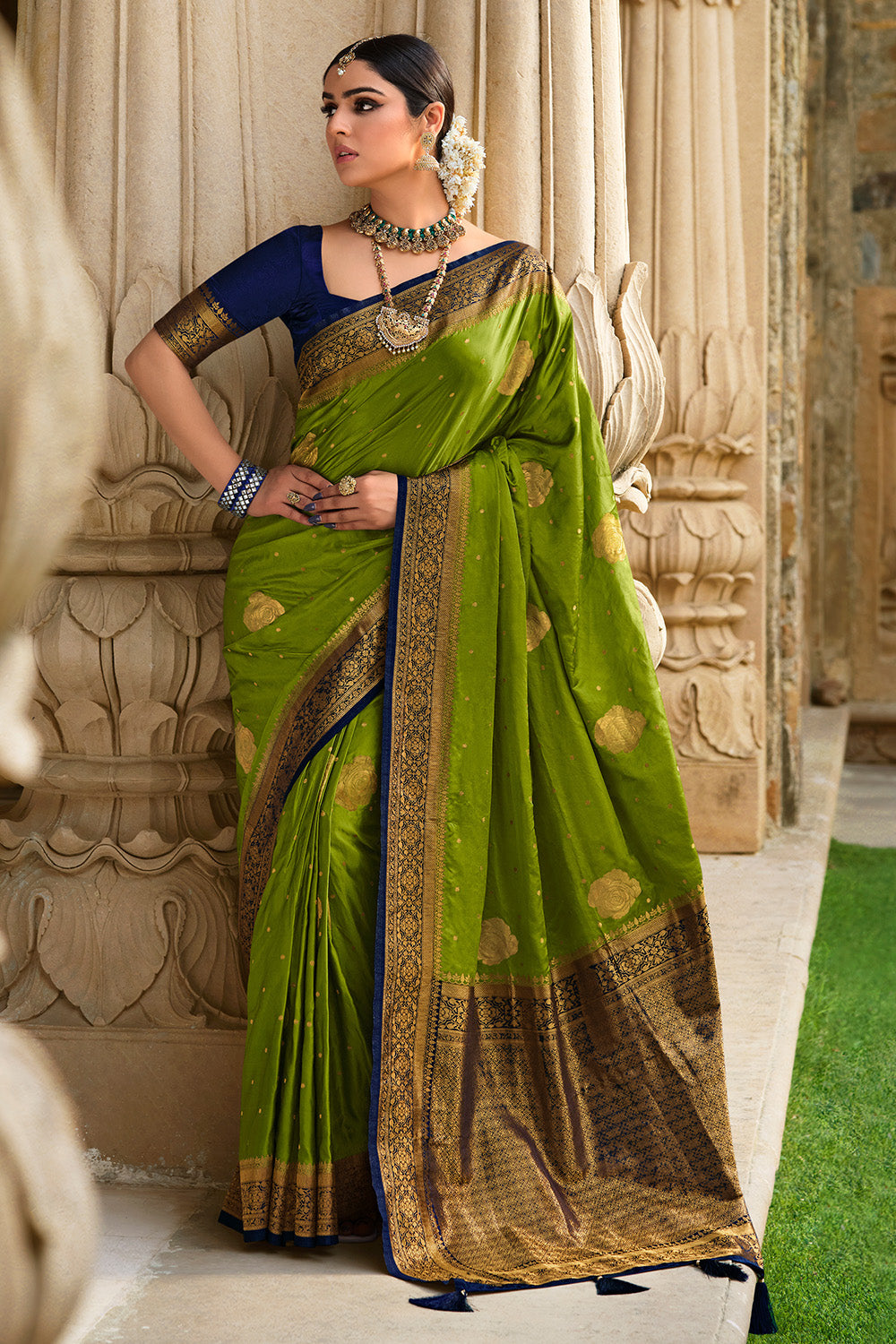 Buy Dark Green Kanjivaram Art Silk Zari Woven Worked Saree | Designer Sarees