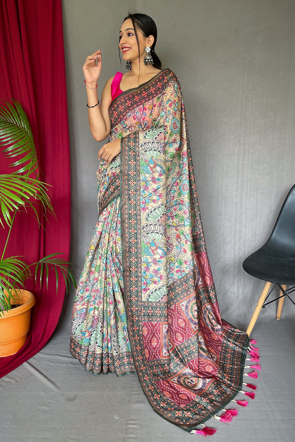 Buy Multicolor Digital Print Saree online-Karagiri