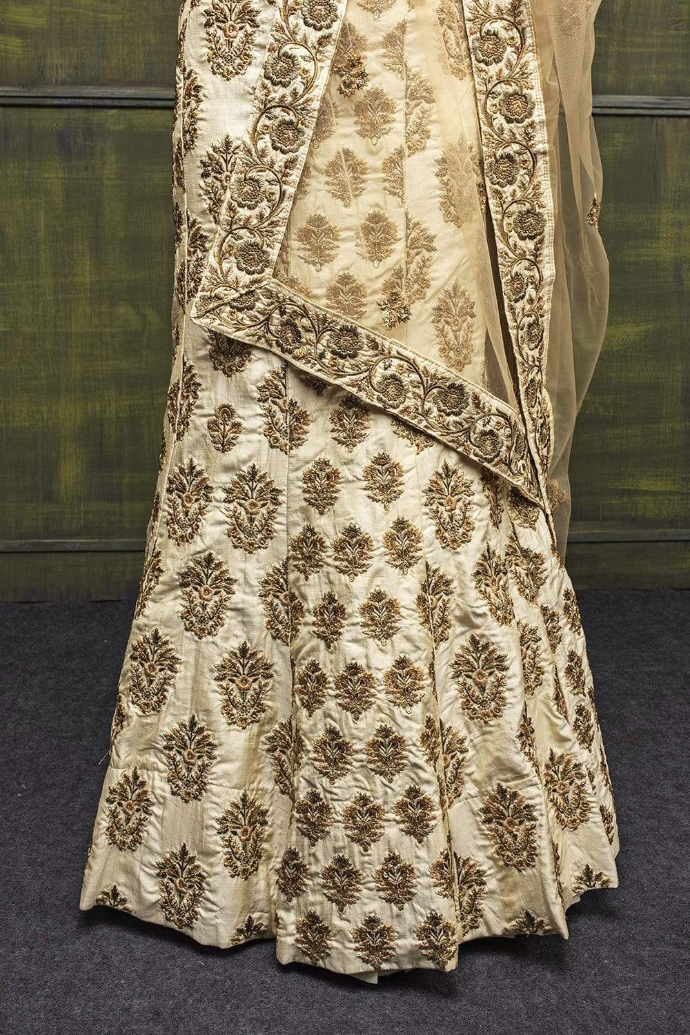 Lehenga Beige Handembroidered Lehenga With Handmebroidered Blouse And Net Dupatta saree online