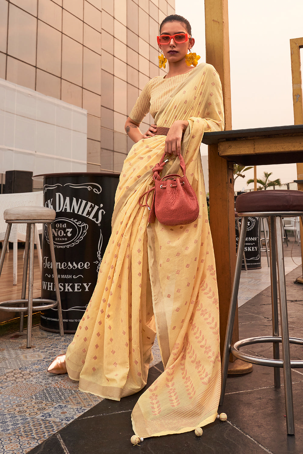 Thulian Pink Linen Saree