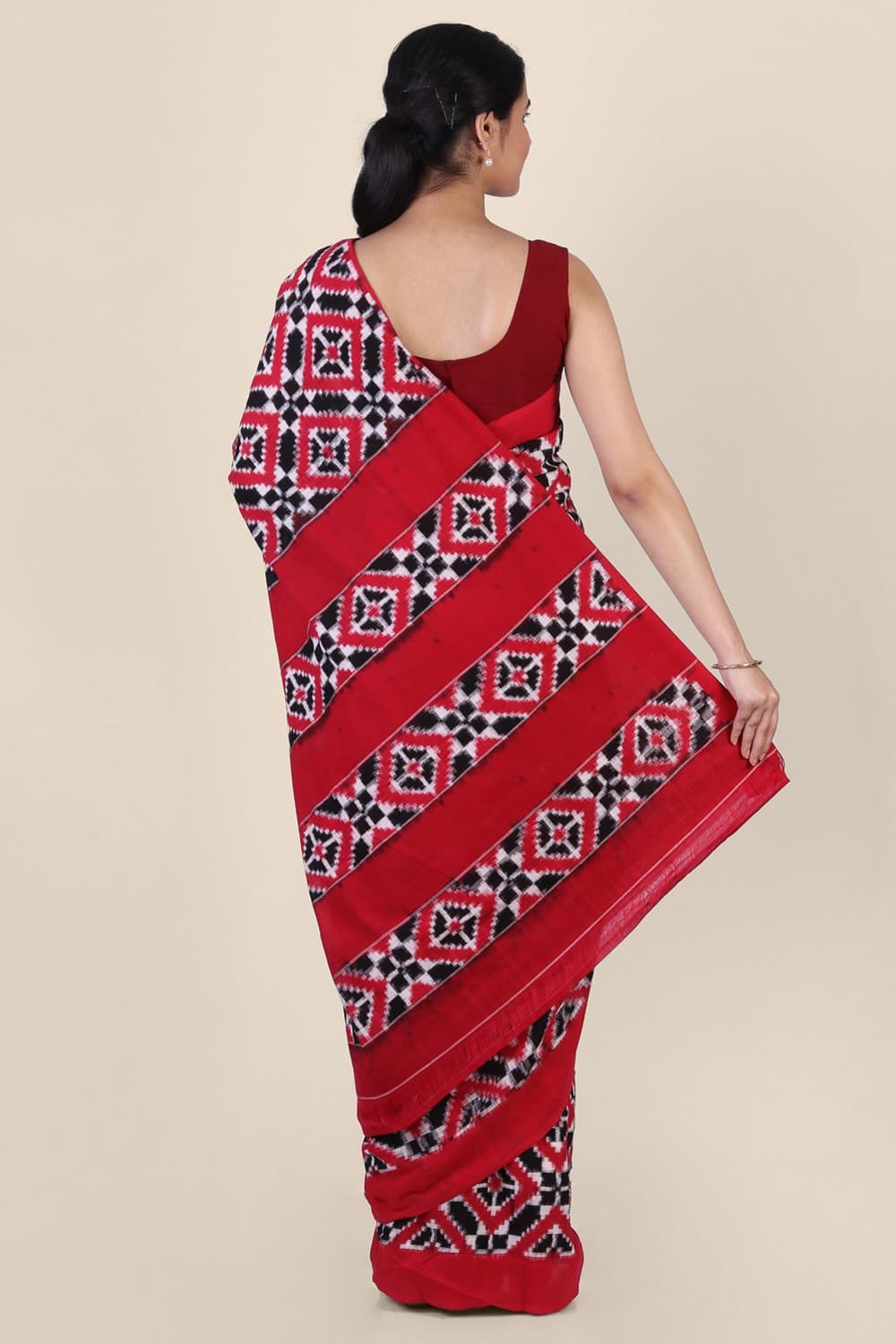 8 Motif Blue with Red and White Telia Saree