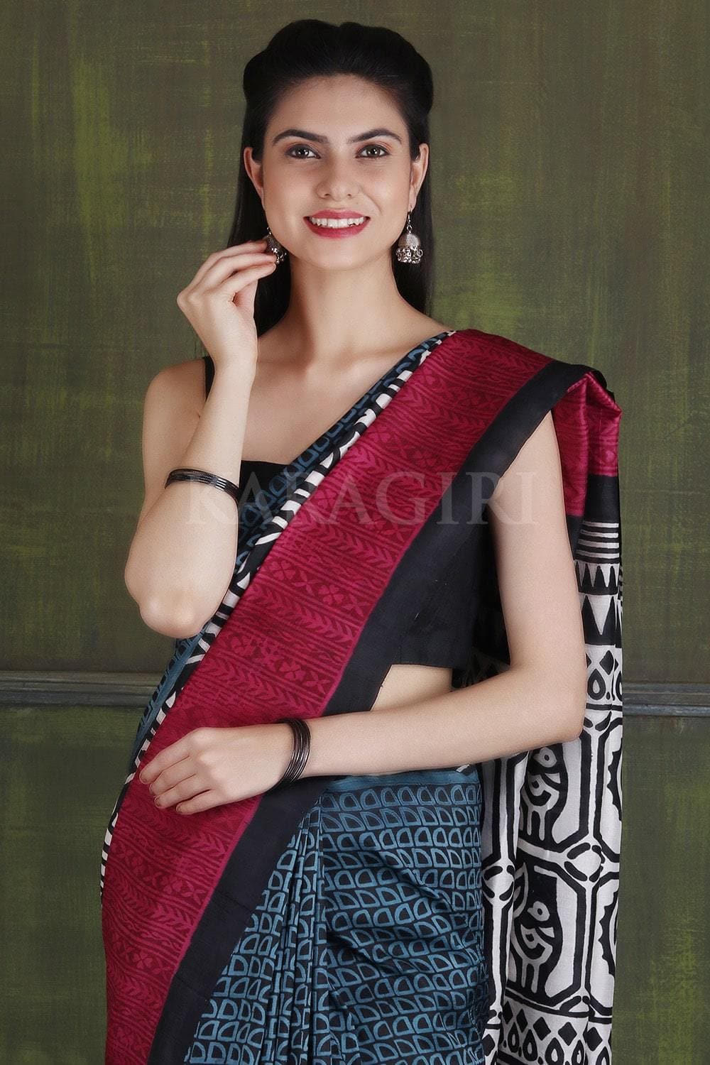 Ebony Black Printed Raw Cotton Silk Handloom Saree