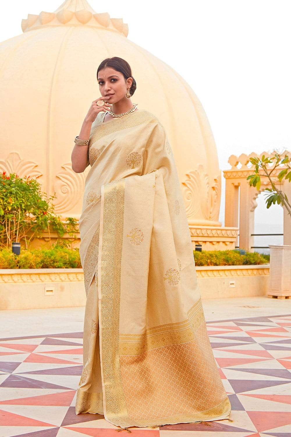 KKJB4379 Cream Brocade Banarasi Golden Weaving Embellished Traditional Saree  – Chhabra 555