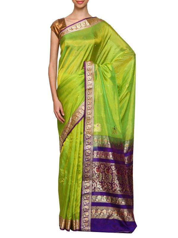 Parrot green daagina silk peshwai paithani saree - Buy online on Karagiri - Free shipping to USA