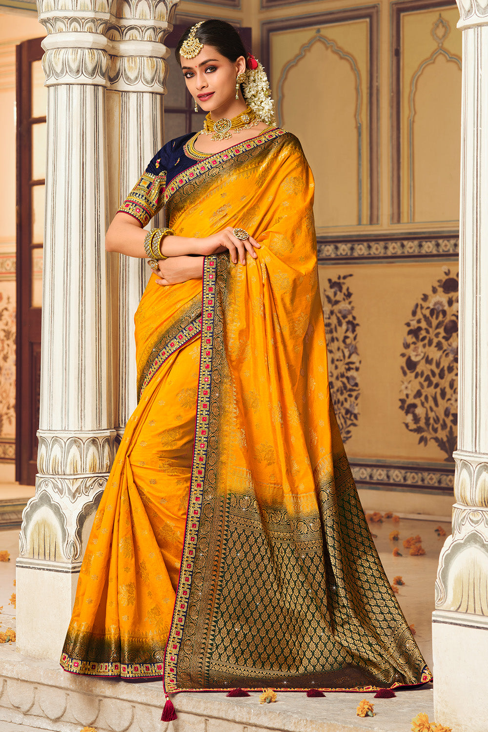 Buy Cream Rich Pallu Maharshtrian And South Taste Balaton Soft Silk Saree