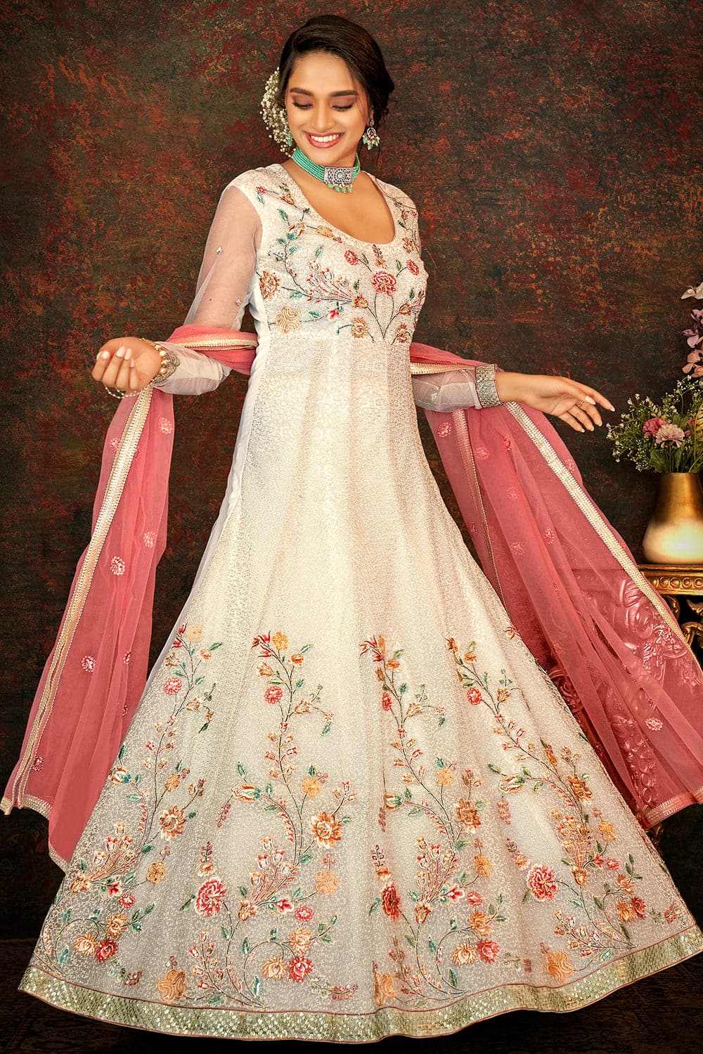 Ladies White Cotton Printed Anarkali Suit Set at Rs 1295 | Designer  Anarkali Suit in Mumbai | ID: 2852687088512