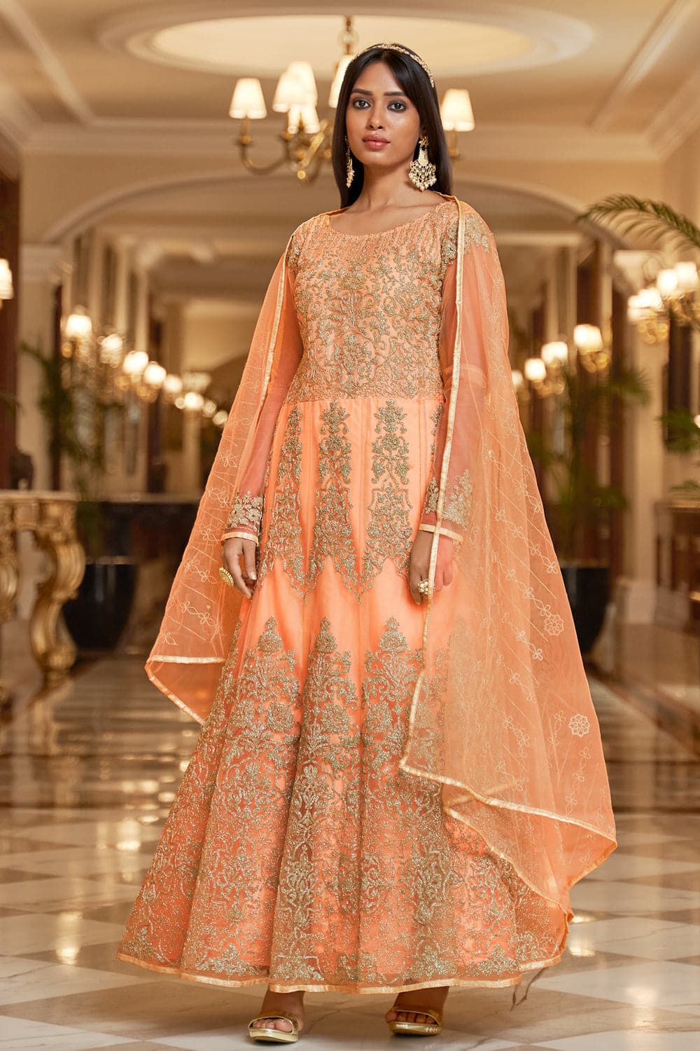 Sara Ali Khan Repeats Royal Blue Anarkali For Sharmin Segal's Wedding  Reception