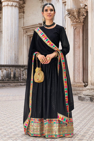 🖤🖤 Black Anarkali Dresses || Trendy And Stunning Black Anarkali Design  Suits 🖤🖤 - YouTube