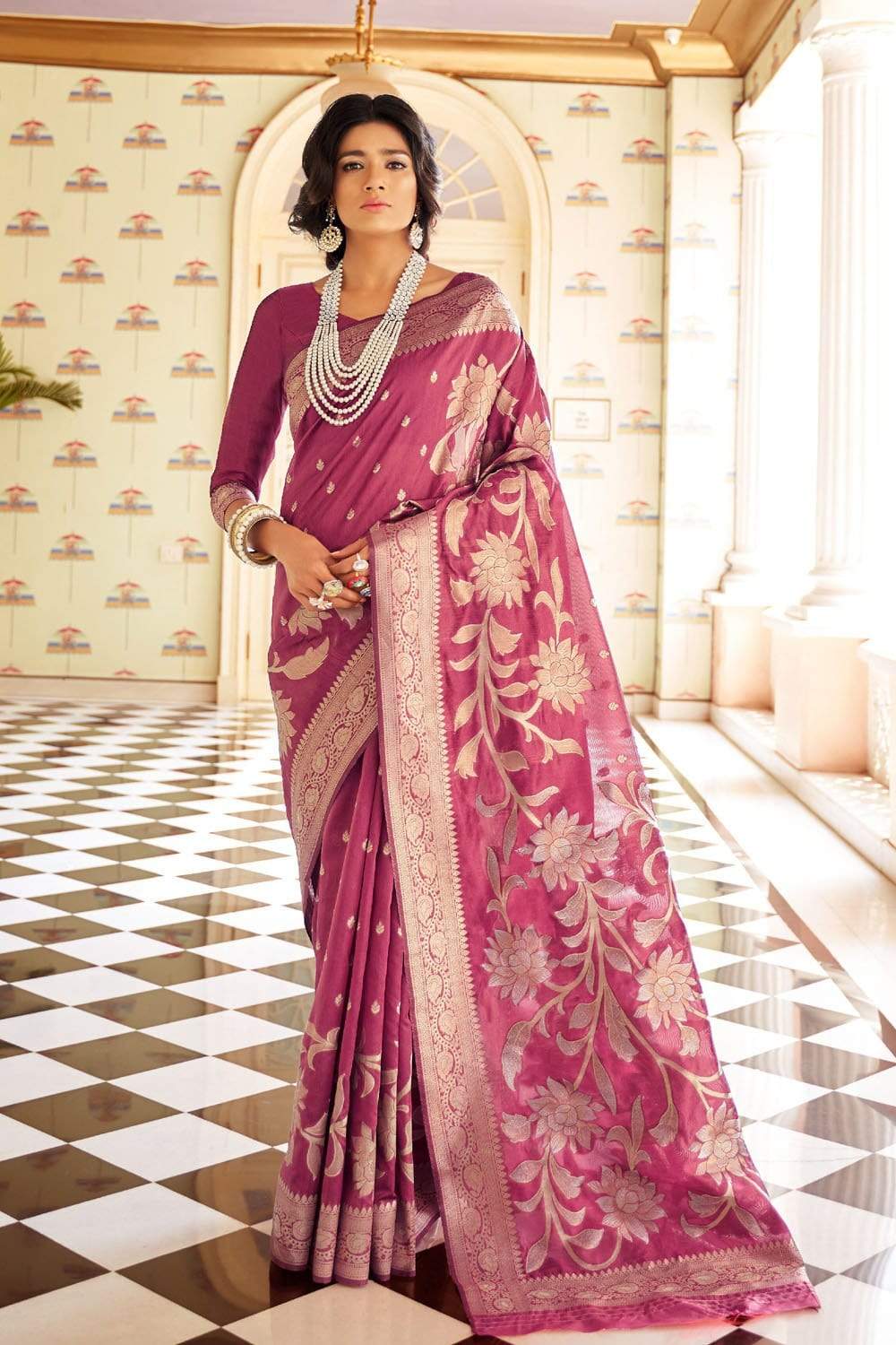 Shop Bollywood Style Sequiens Net Saree Online In India | Me99