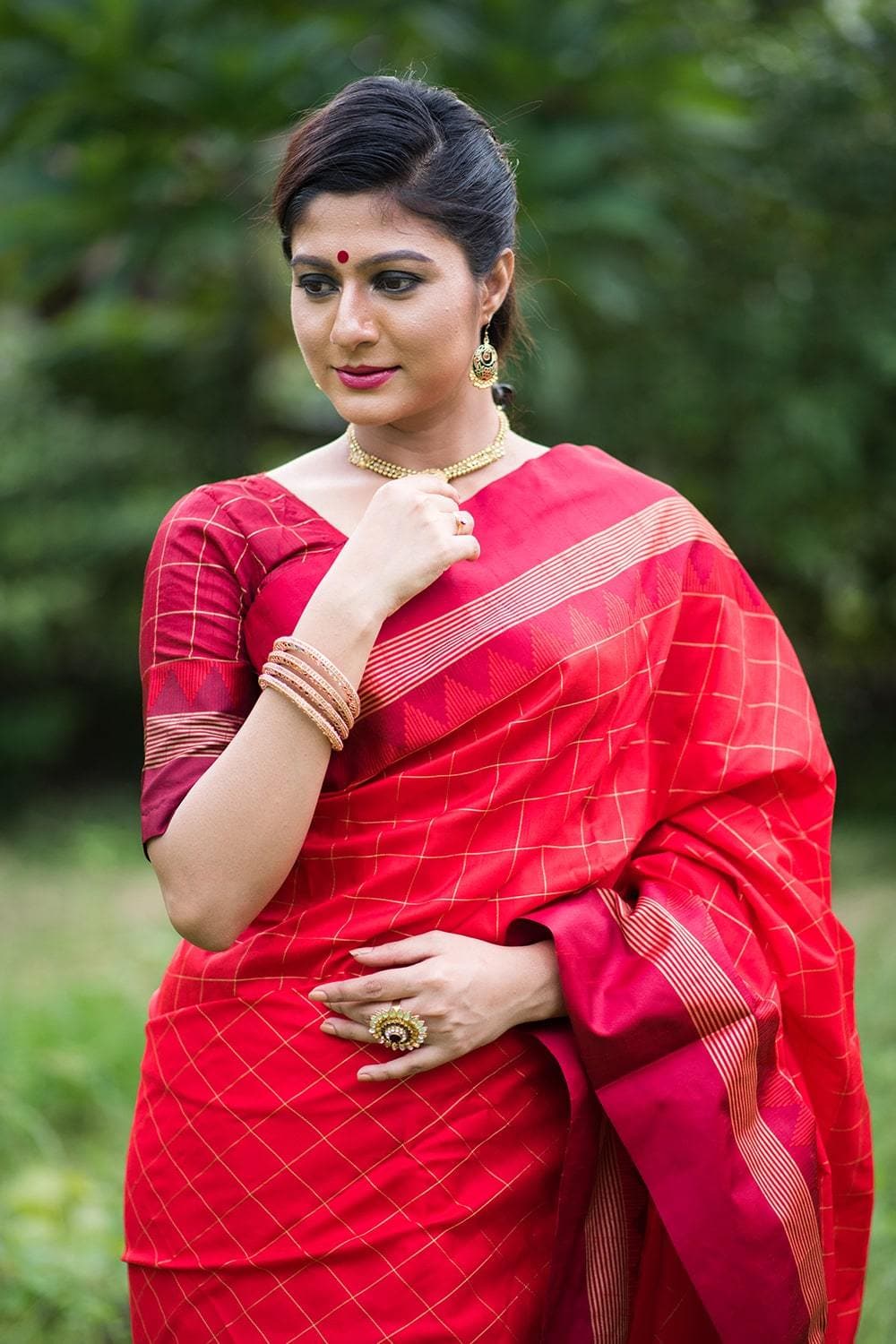 Maroon Semi Silk Saree Weaved With Copper Zari With Attached Heavy Brocade  Blouse at Rs 1549.00 | Mota Varachha | Surat| ID: 2851297524962