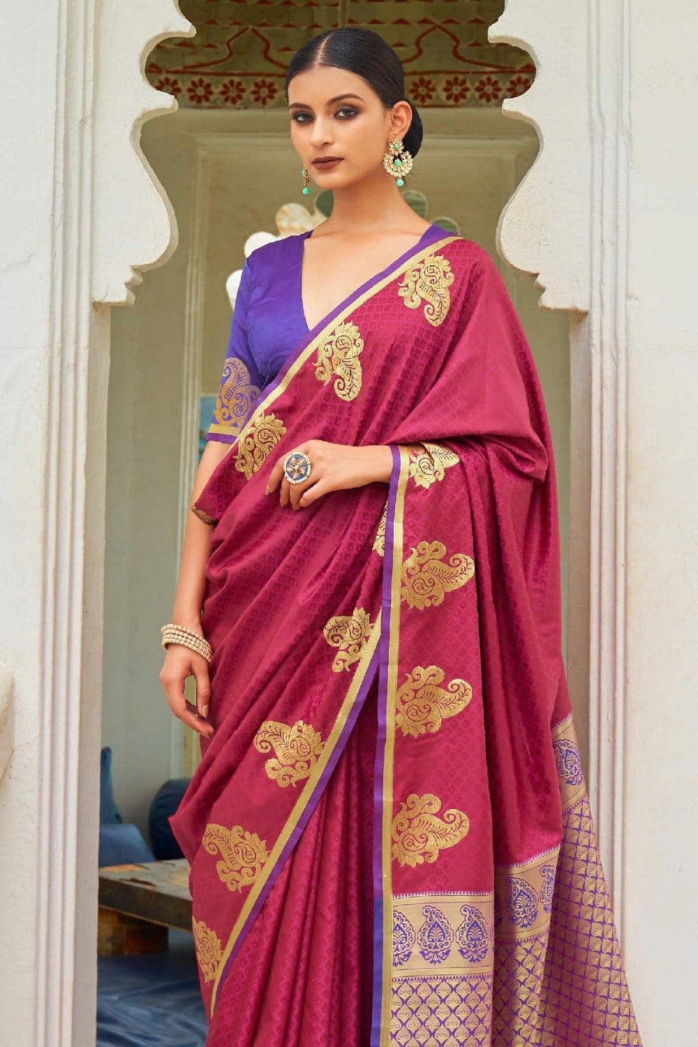 red banarasi saree