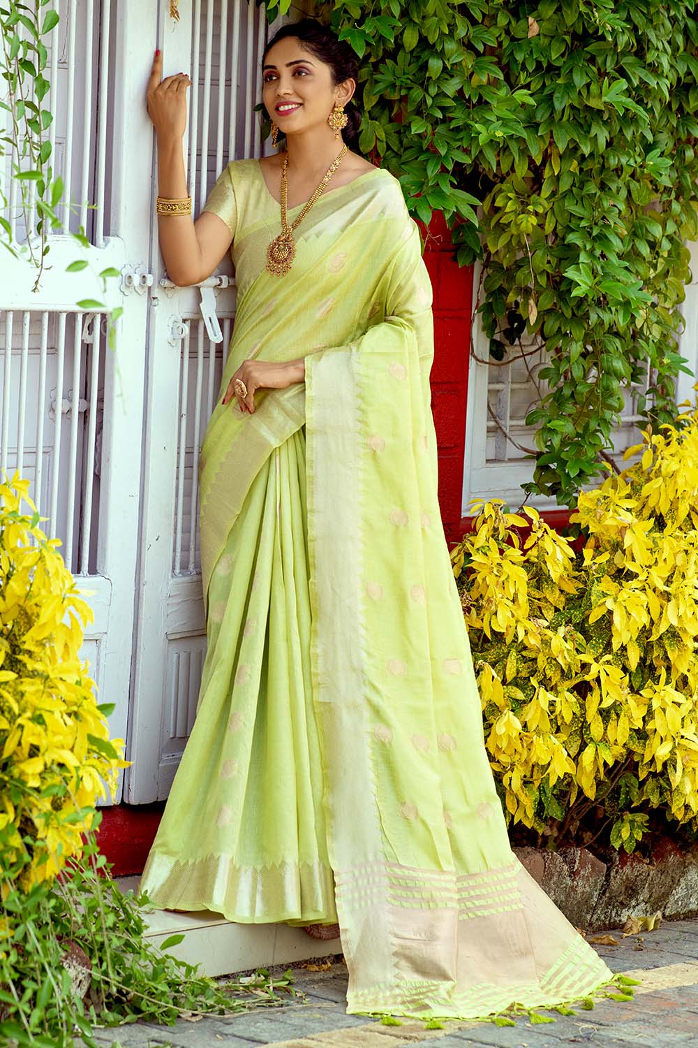 Suja Silks - Buy Handpicked Sarees, Blouses & Jewellery Online