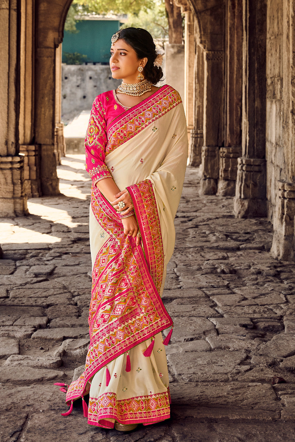 Buy Cream Colour Saree Online - Saree.com