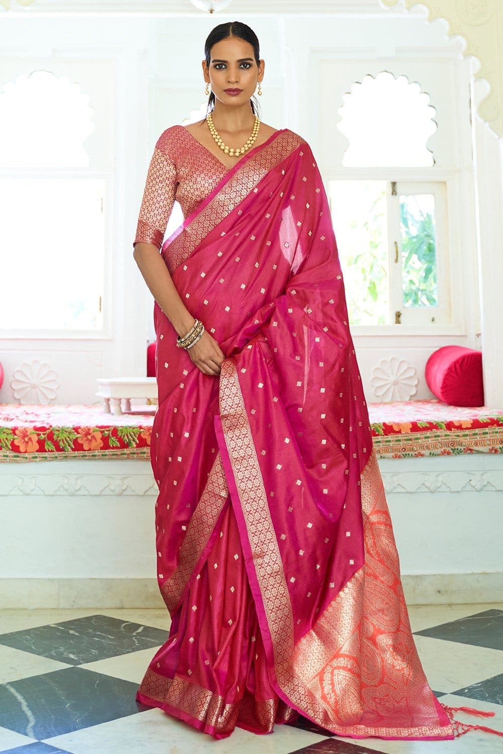 This dark pink saree and contrast multi floral printed blouse are  amalgamating and creating new re… | Saree styles, Dark pink saree contrast  blouse, Fashion gallery