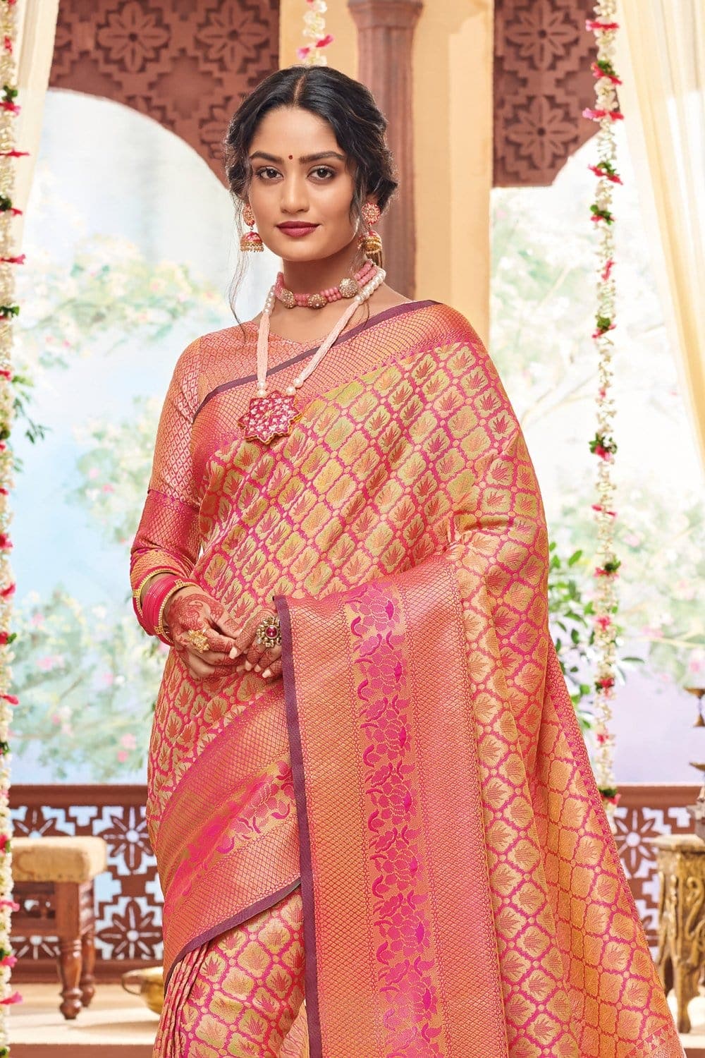 Banarasi Saree Golden Pink Zari Woven Banarasi Saree saree online