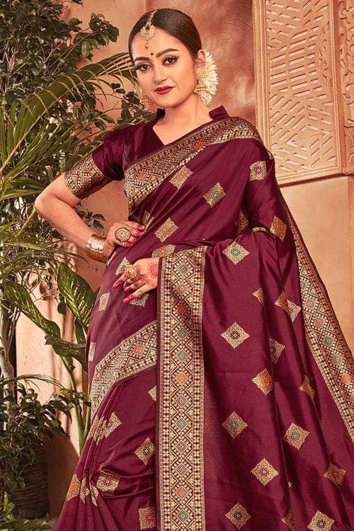 Buy Leeza Store Women's Maroon Silk Blend Jacquard Woven Golden Zari Tree  Pattern Thick Border Banarasi Saree with Blouse Piece Online at Best Prices  in India - JioMart.