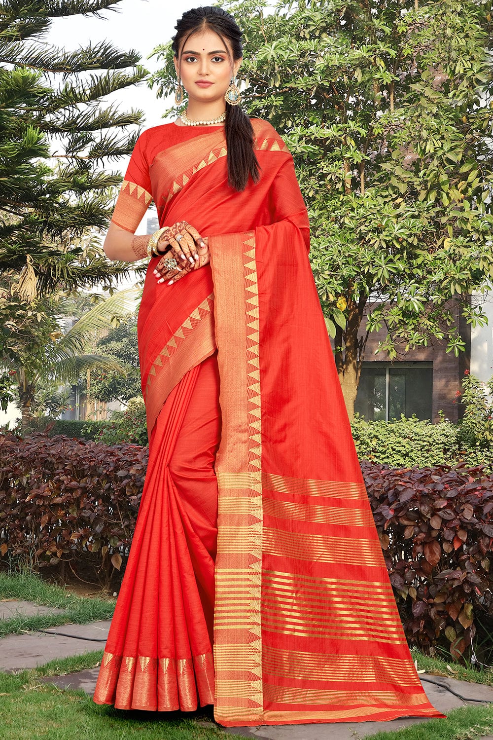 red banarasi silk saree