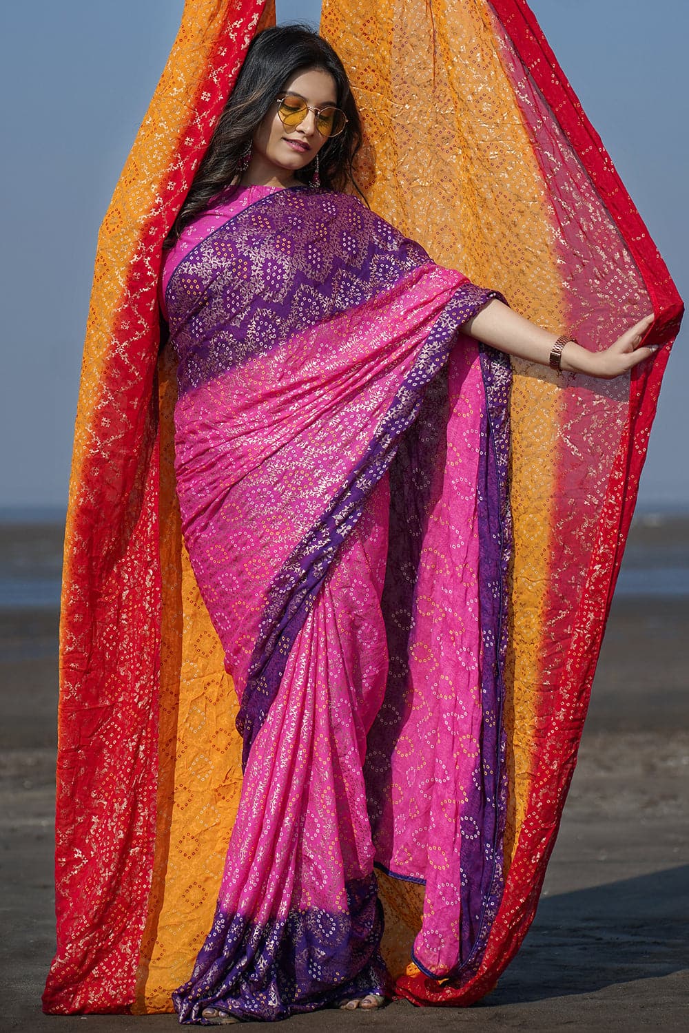 Sea Green & Magenta Pure Hand Bandhej Bandhani Saree With Weaving Rich –  Bahuji - Online Fashion & Lifestyle Store