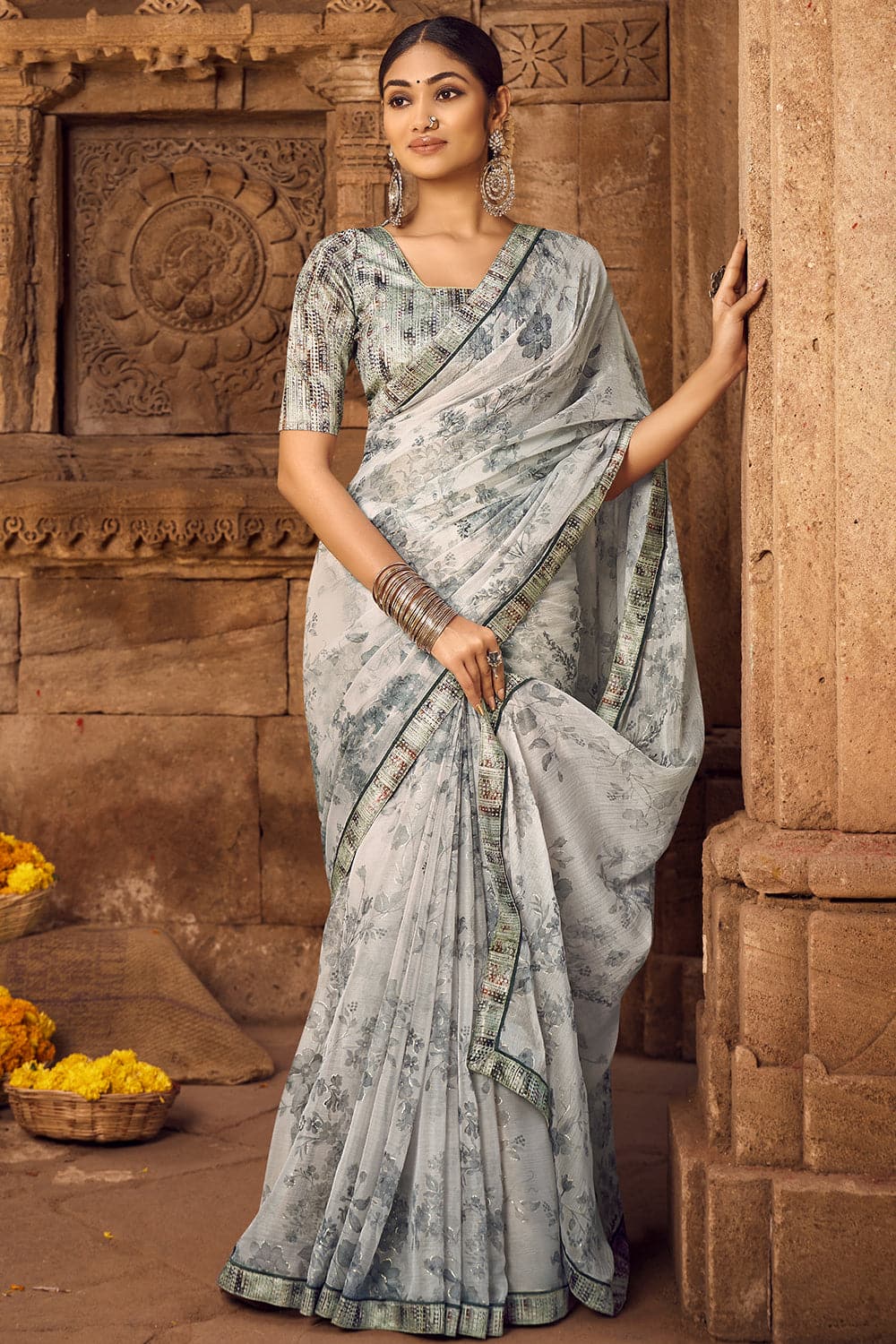 Pin by Saroj Nandu on desi beauty 2 in 2023 | Pure chiffon, Pure chiffon  sarees, Chiffon saree