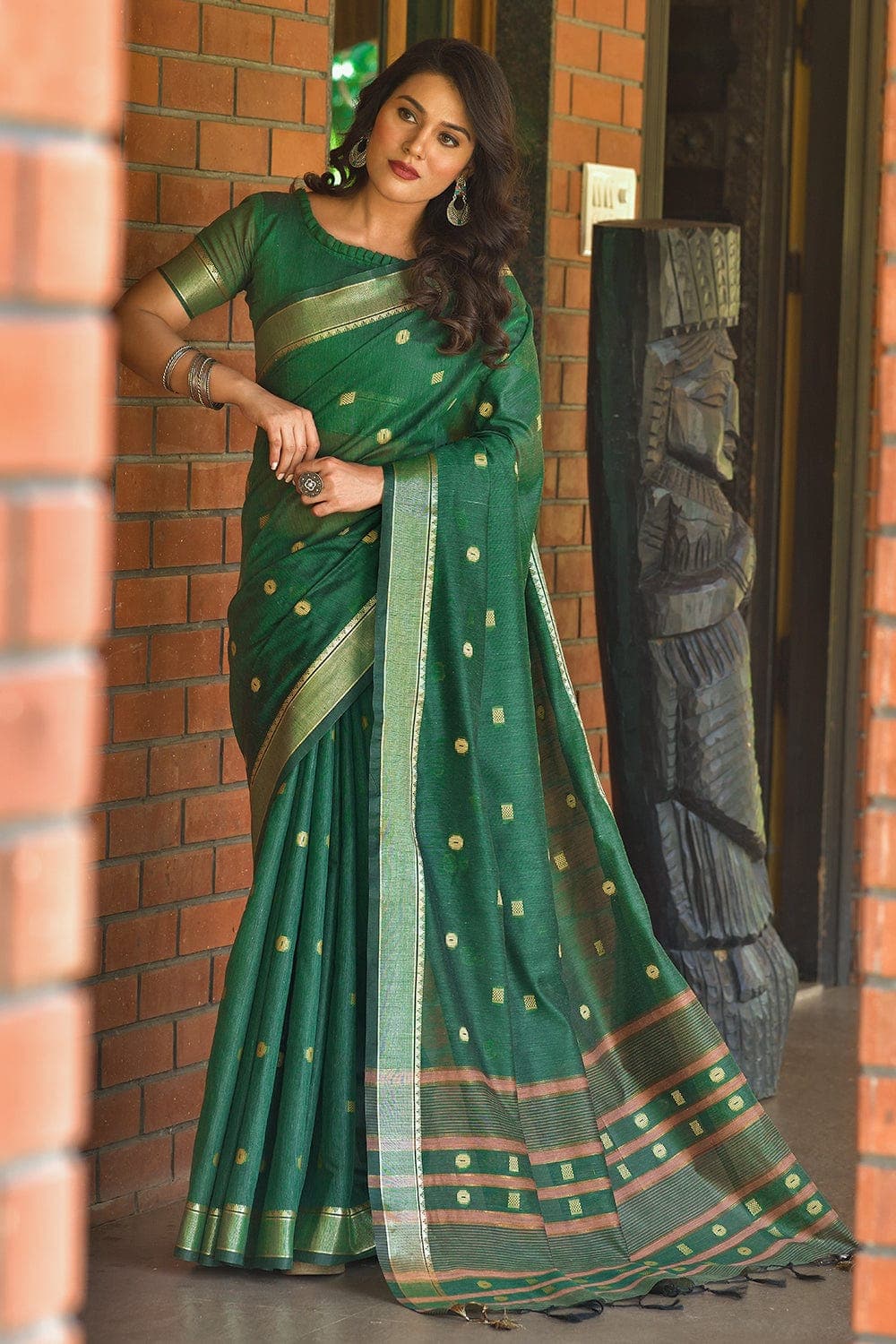 Bottle Green Cotton Silk Saree | Cotton sarees online, Silk sarees, Silk  cotton sarees