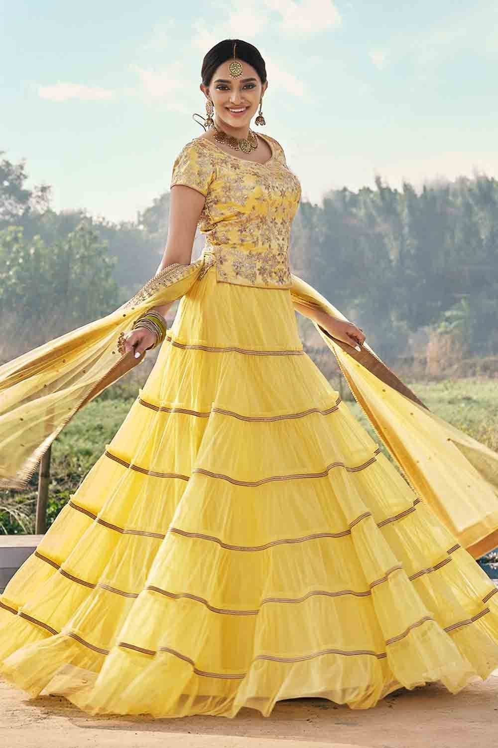 Yellow Net With Embroidered Lehenga Choli, Net Lehenga, नेट लहंगा चोली, नेट  लेहेंगा चोली - Bhakti Silk Mills, Surat | ID: 2851306066997