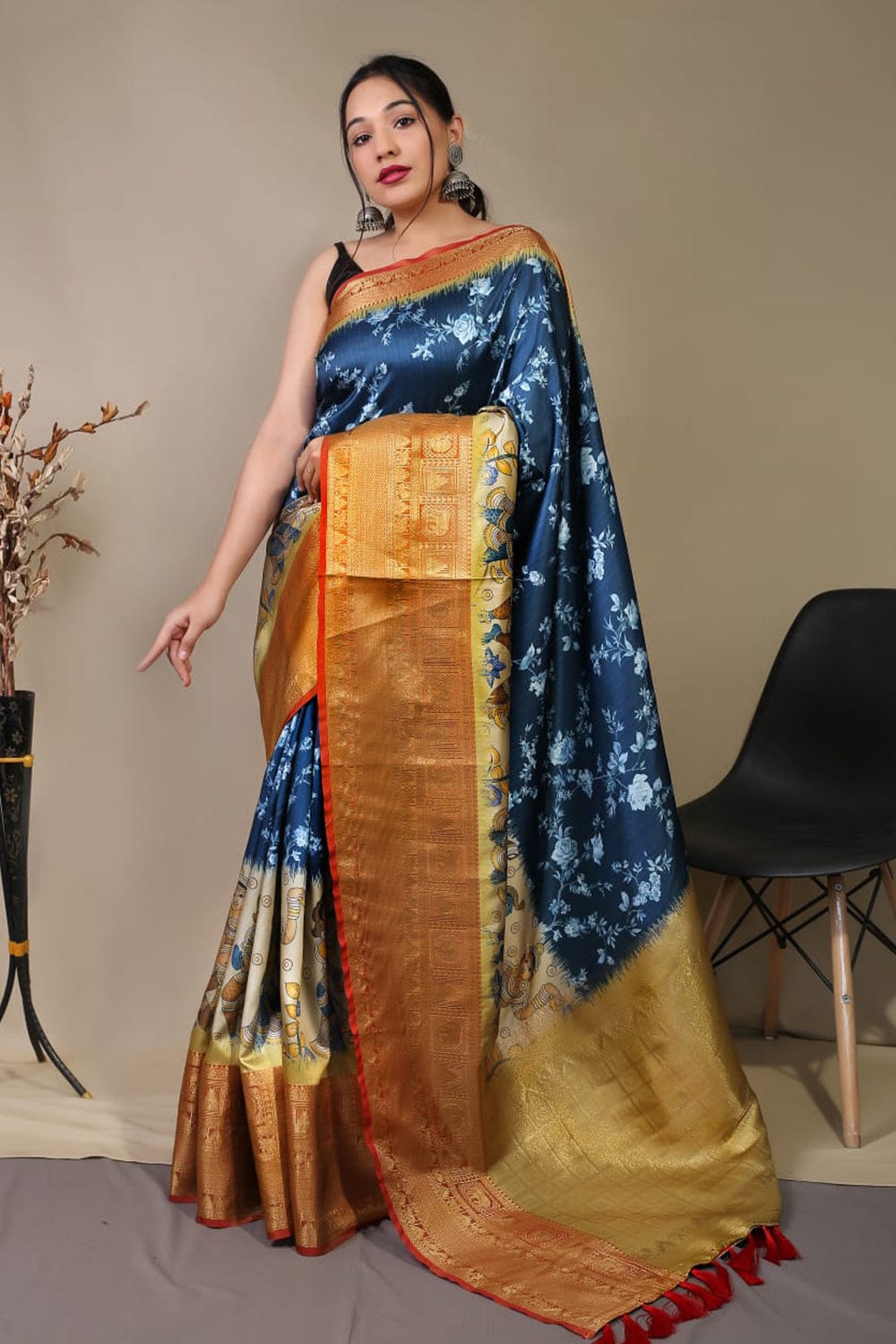 blue digital print saree