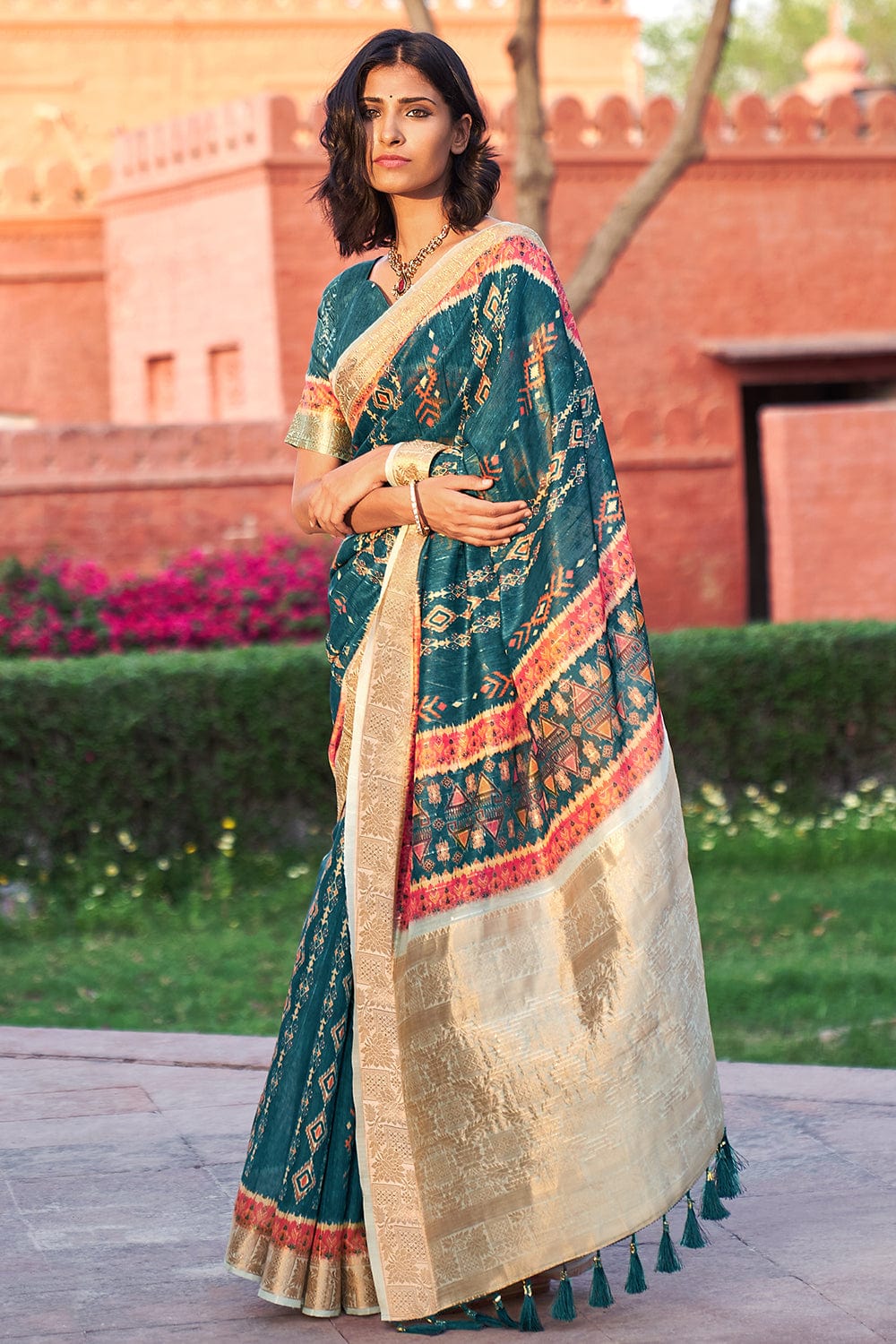 blue digital print saree