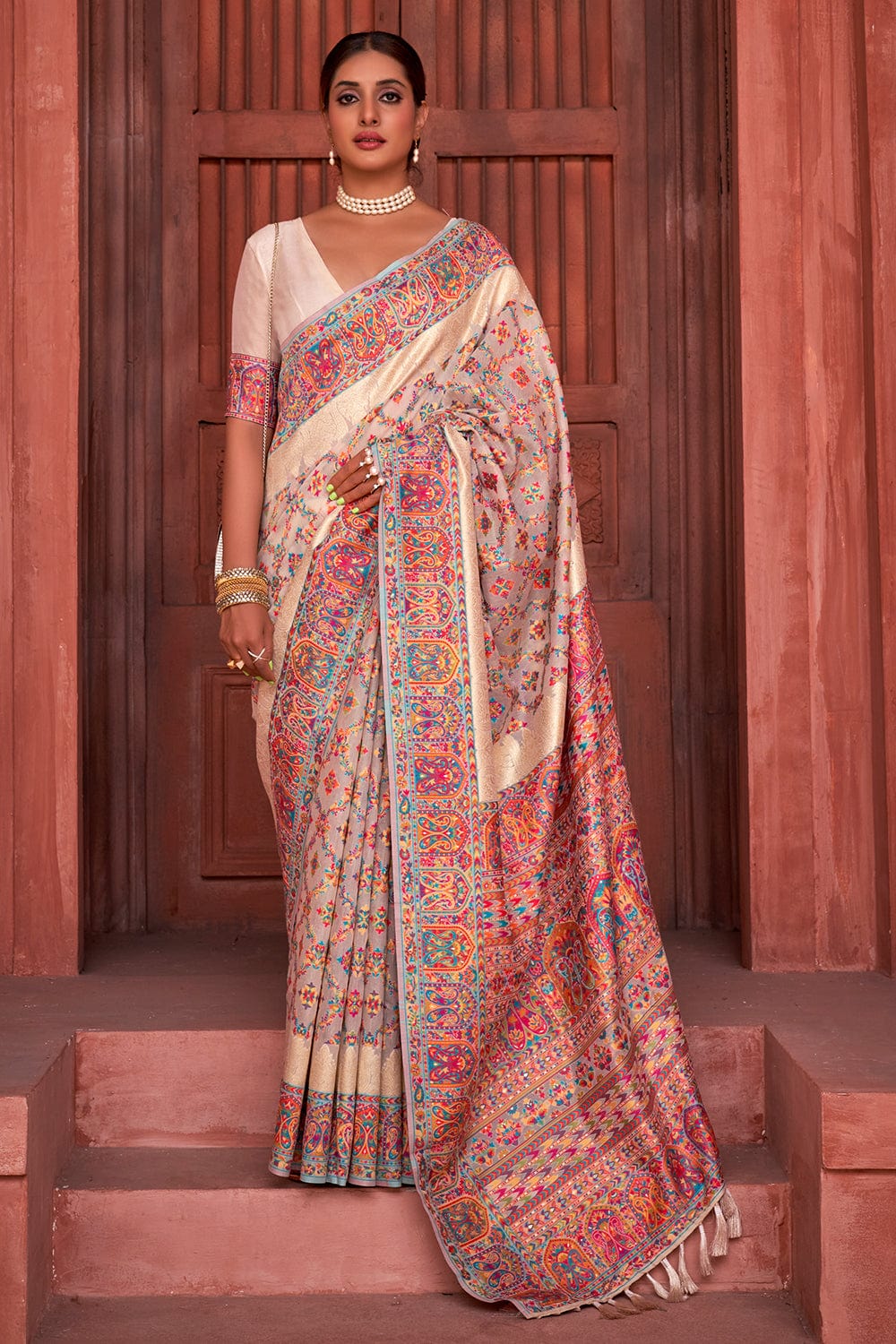 cream digital print saree