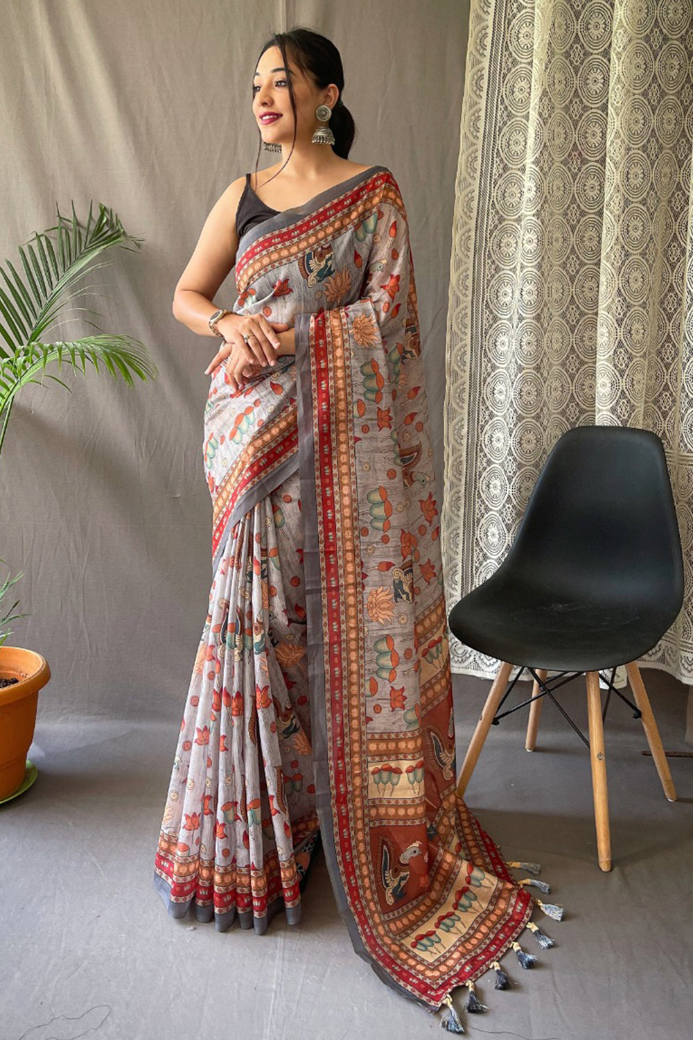 Buy Fabindia Sarees online - Women : Festive & Dailywear Sarees | FASHIOLA  INDIA