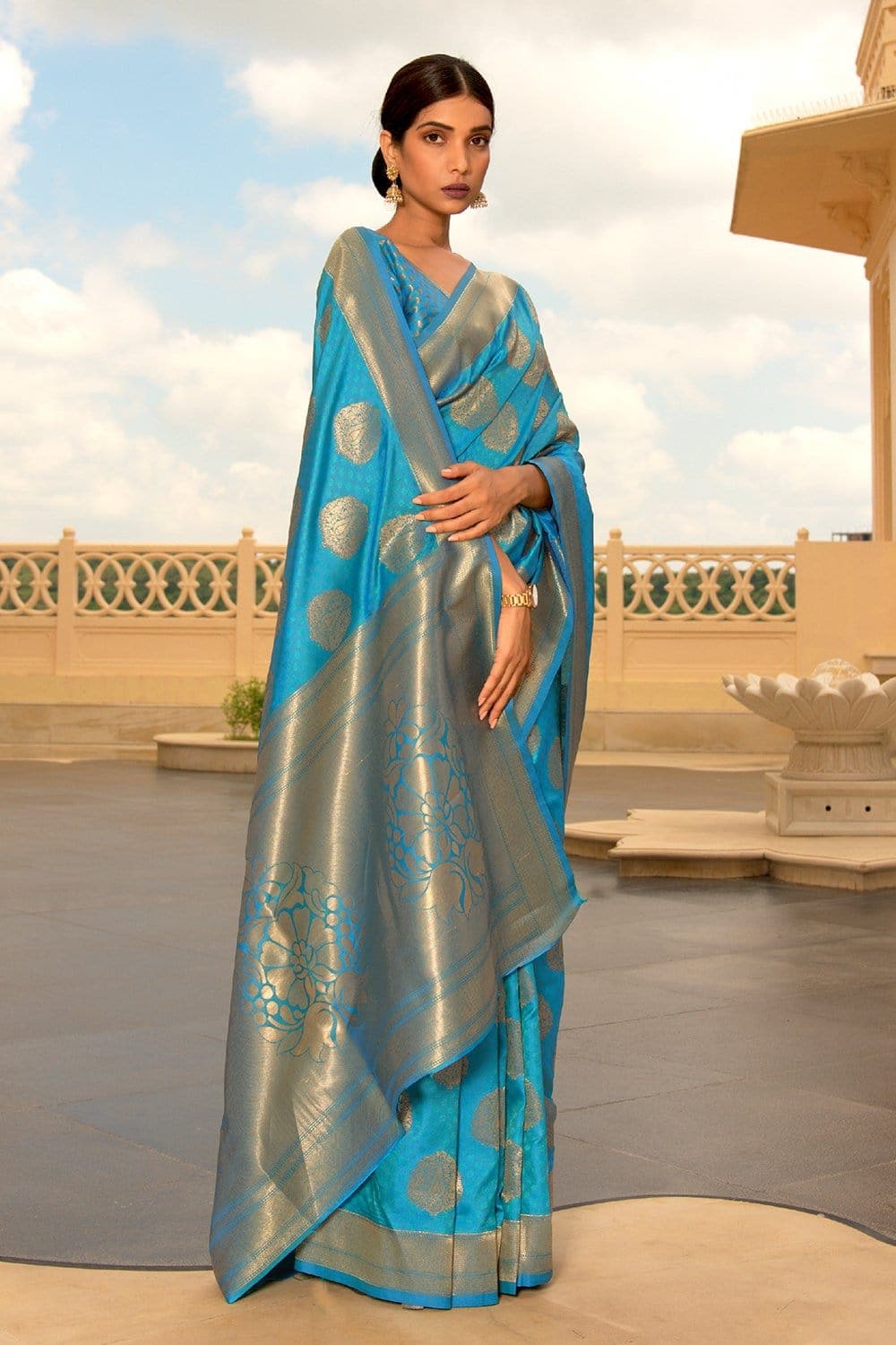 Buy the amazing Steel Blue Handcrafted Customised Kanjivaram Saree -  Karagiri – Karagiri Global