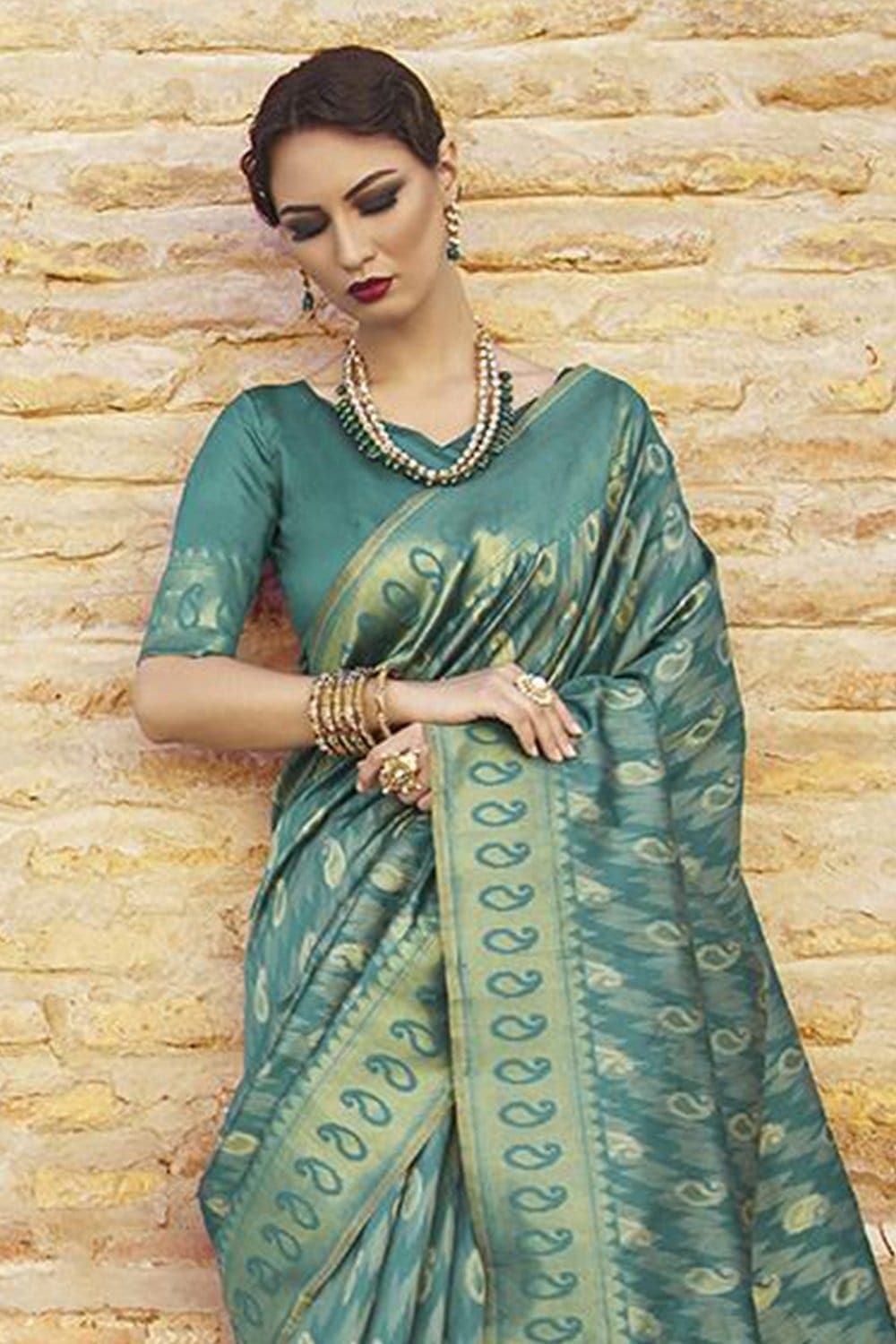 MORPANKHI- A SOFT COTTON, BAGRU PRINT SAREE IN SHOT COLOURS OF TURQUOI –  MOS Preloved