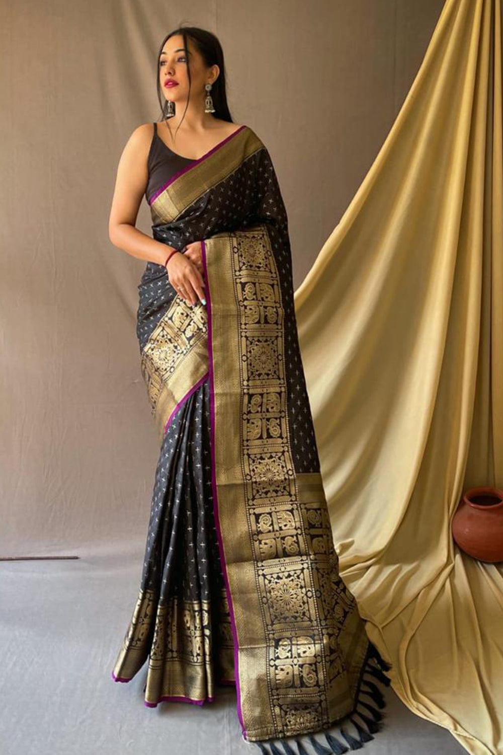 Kanjivaram Silk Saree (adi79686)