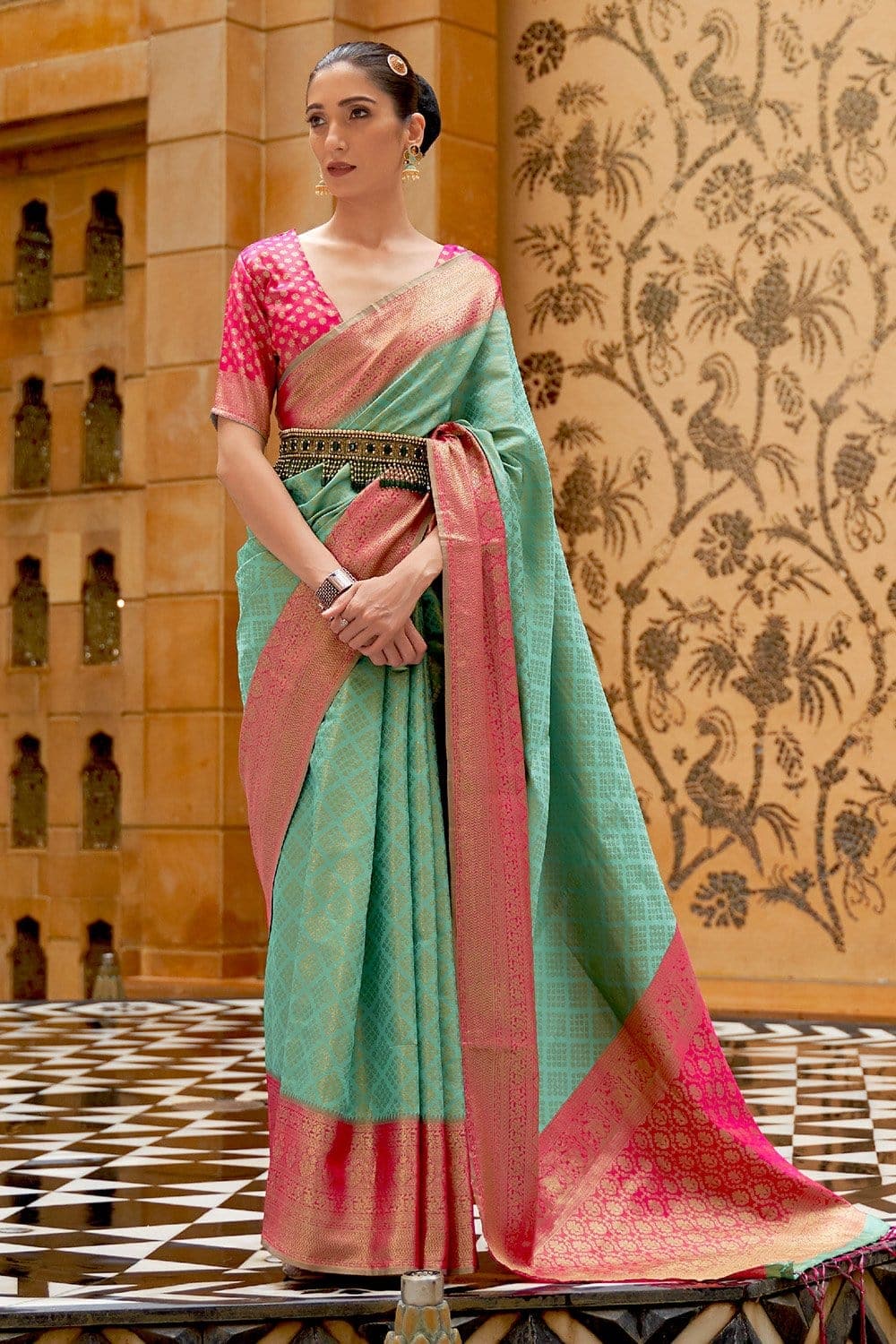 Attractive Linen Fabric Light Cyan Color Saree With Contrast Pallu