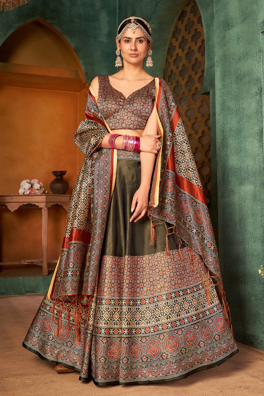 designer lehenga choli