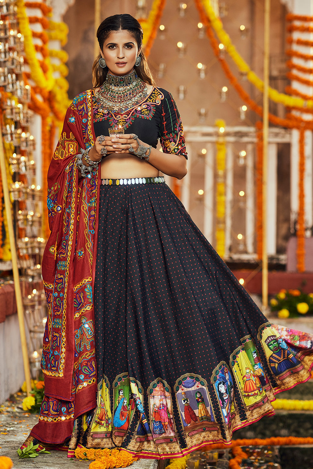 Buy Heturaj fashion Embellished Daily Wear Silk Blend Black Sarees Online @  Best Price In India | Flipkart.com