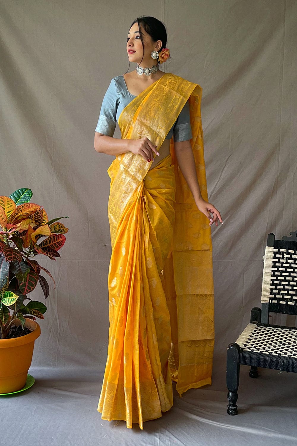 Shop Dark Yellow Faux Georgette Hand Work Saree Festive Wear Online at Best  Price | Cbazaar