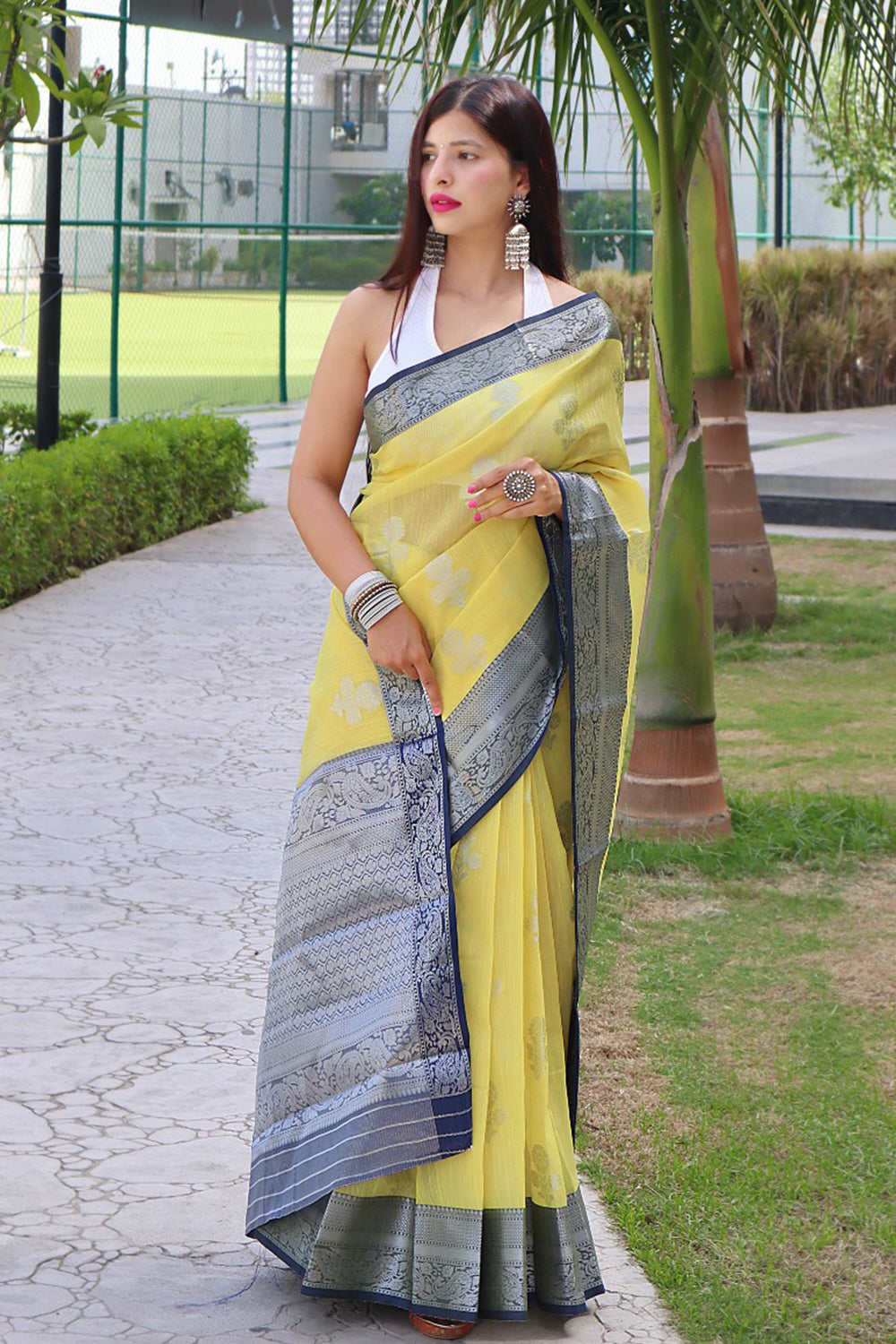 linen saree