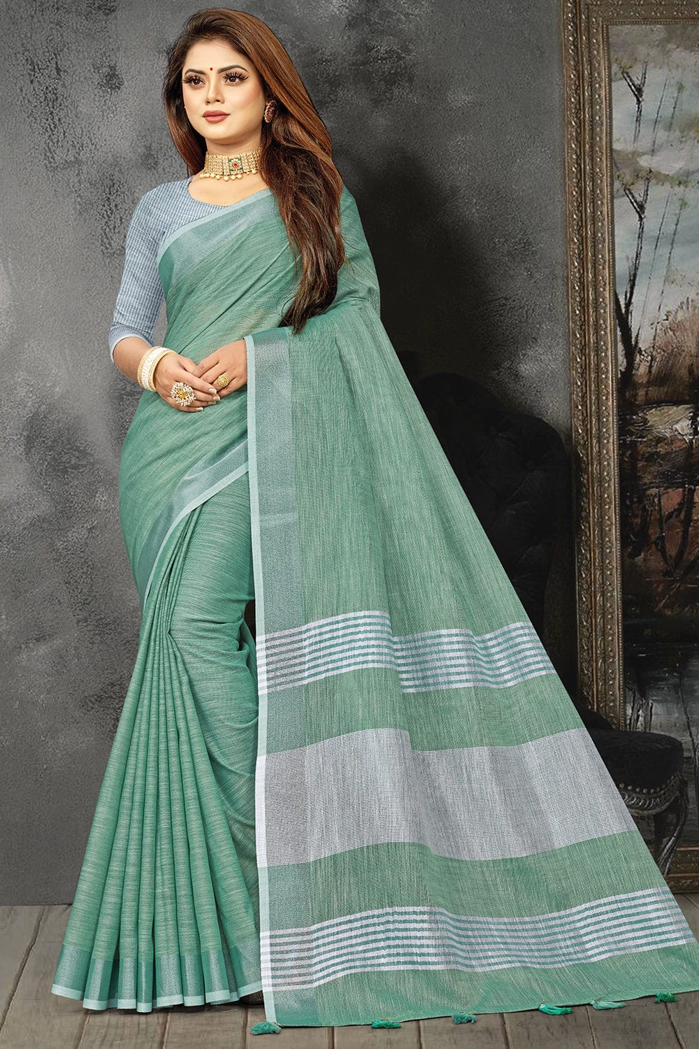 green linen saree