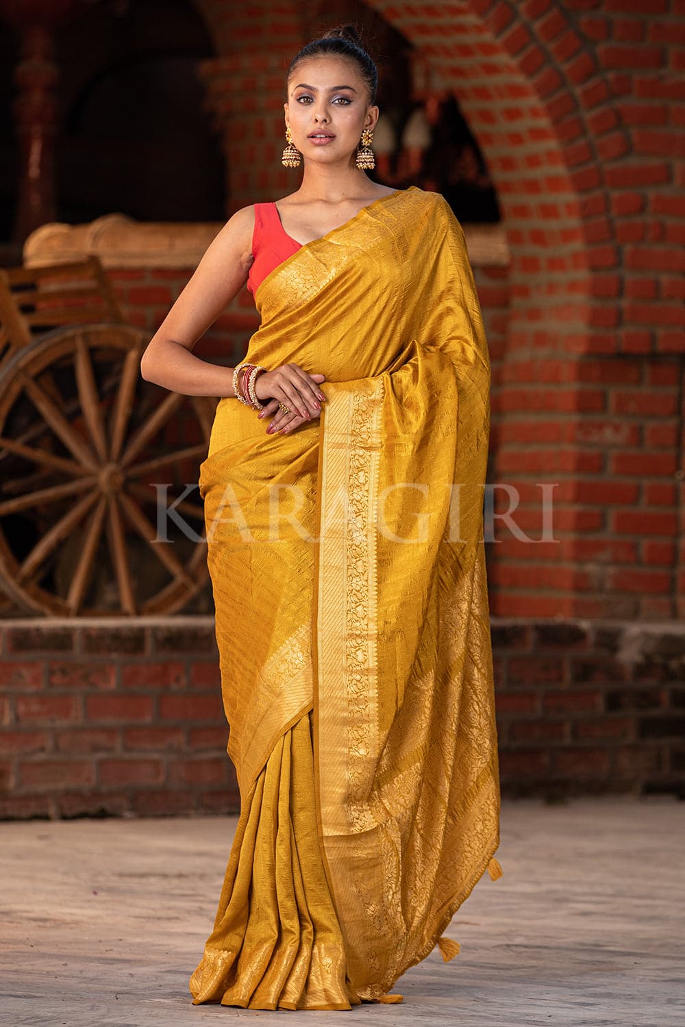 Mysore Silk Sarees: Present Trends and Scenario - Textile Learner