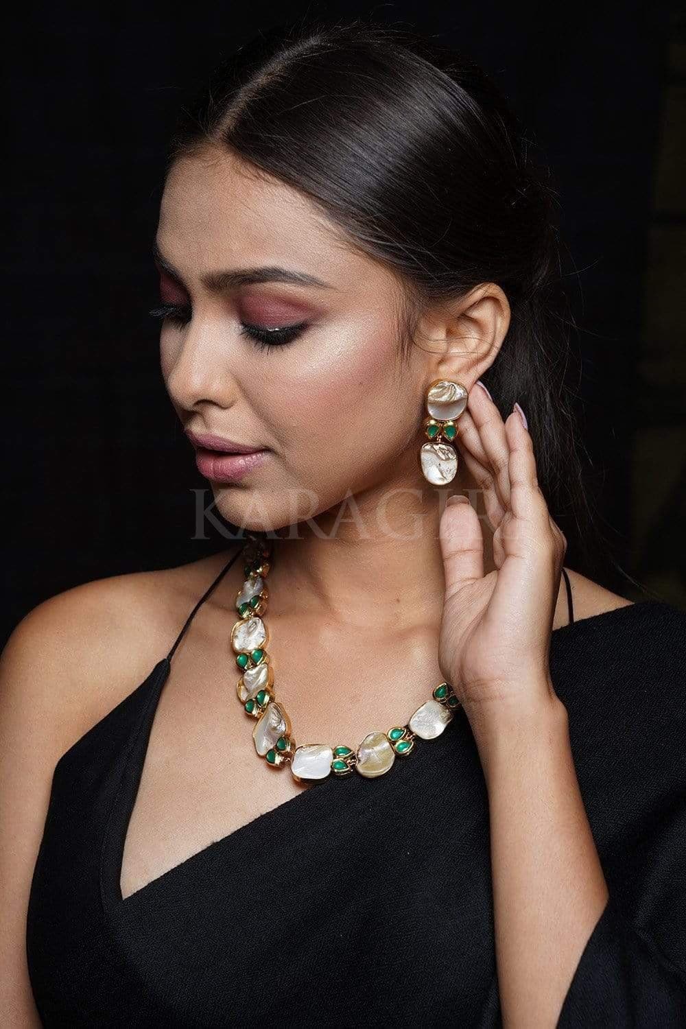 Necklace White Baroque and Green Kundan Necklace With Earrings saree online