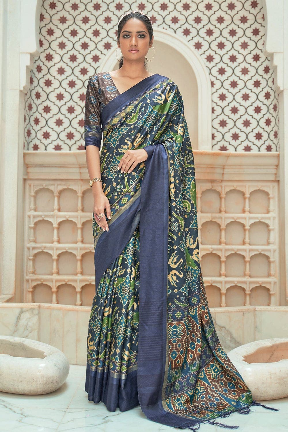 Saree Fleet Pin 2024 | favors.com