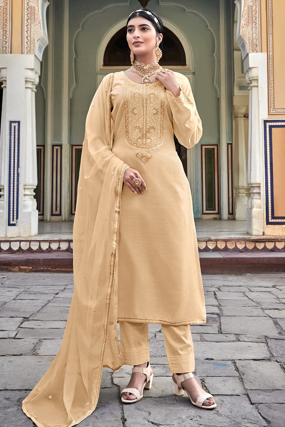 salwar suit