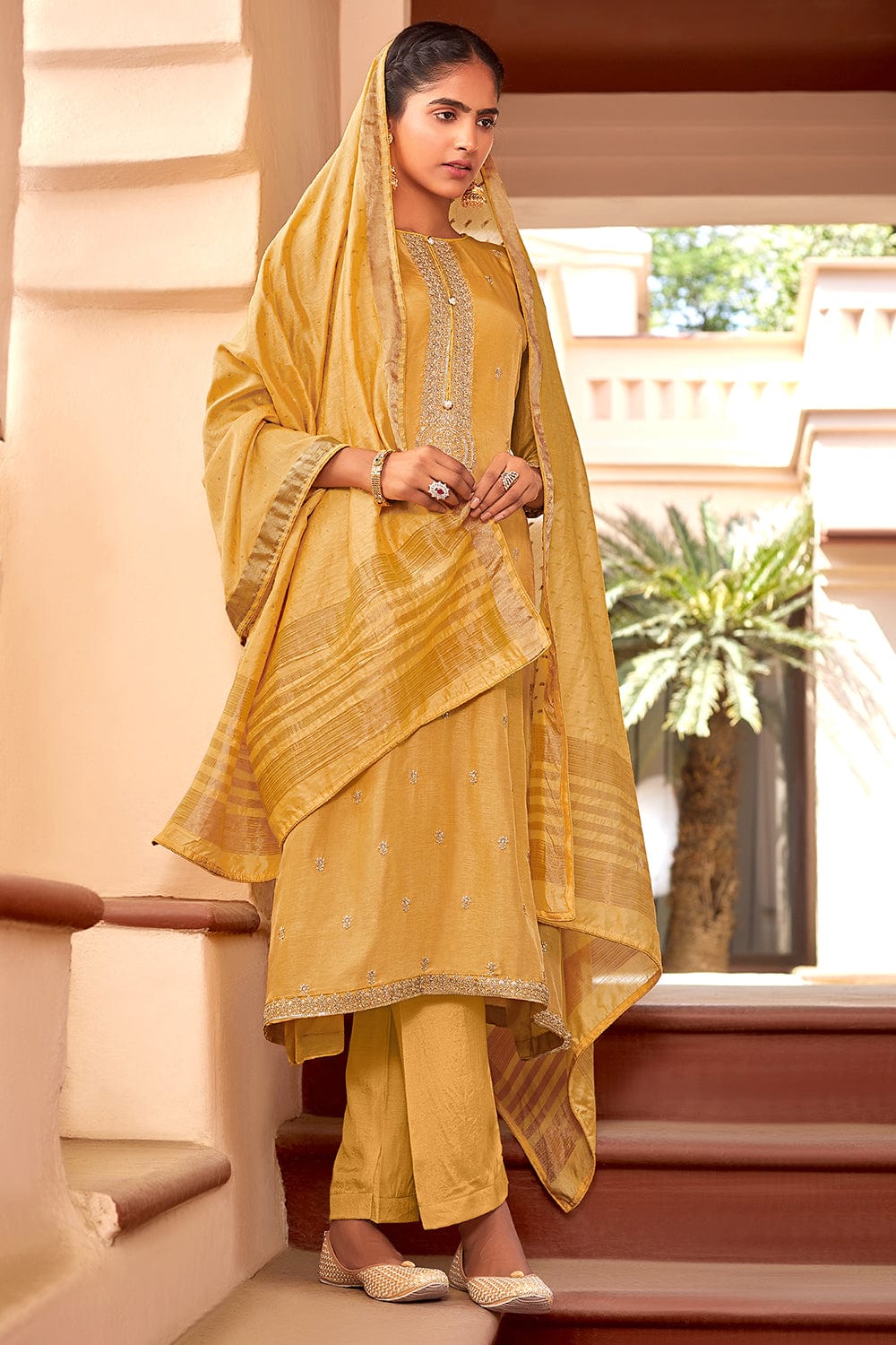 salwar suit