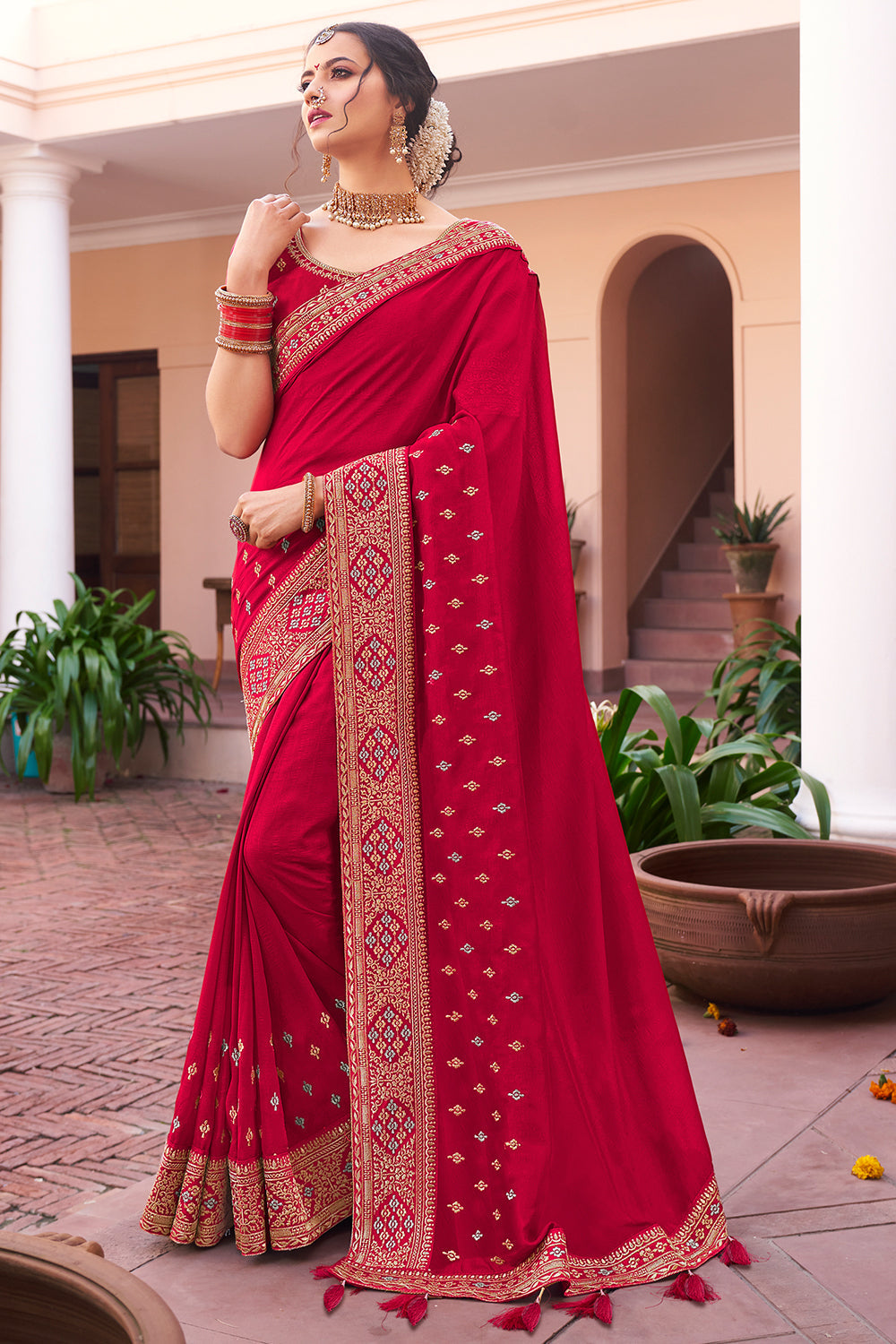 Red Saree - Buy Red Color Sarees Online - Urban Womania