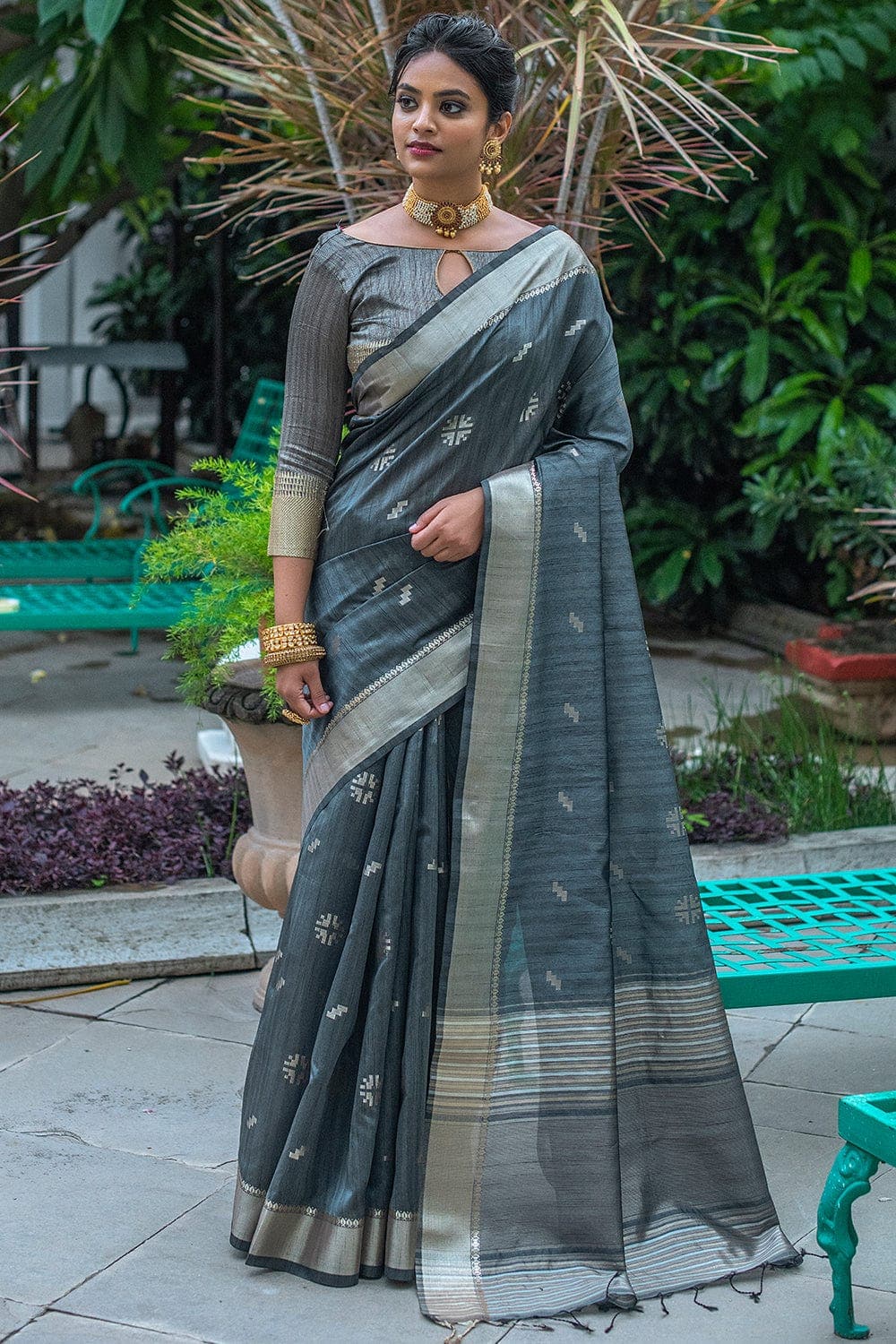 Silk Saree with blouse in Grey colour 5224