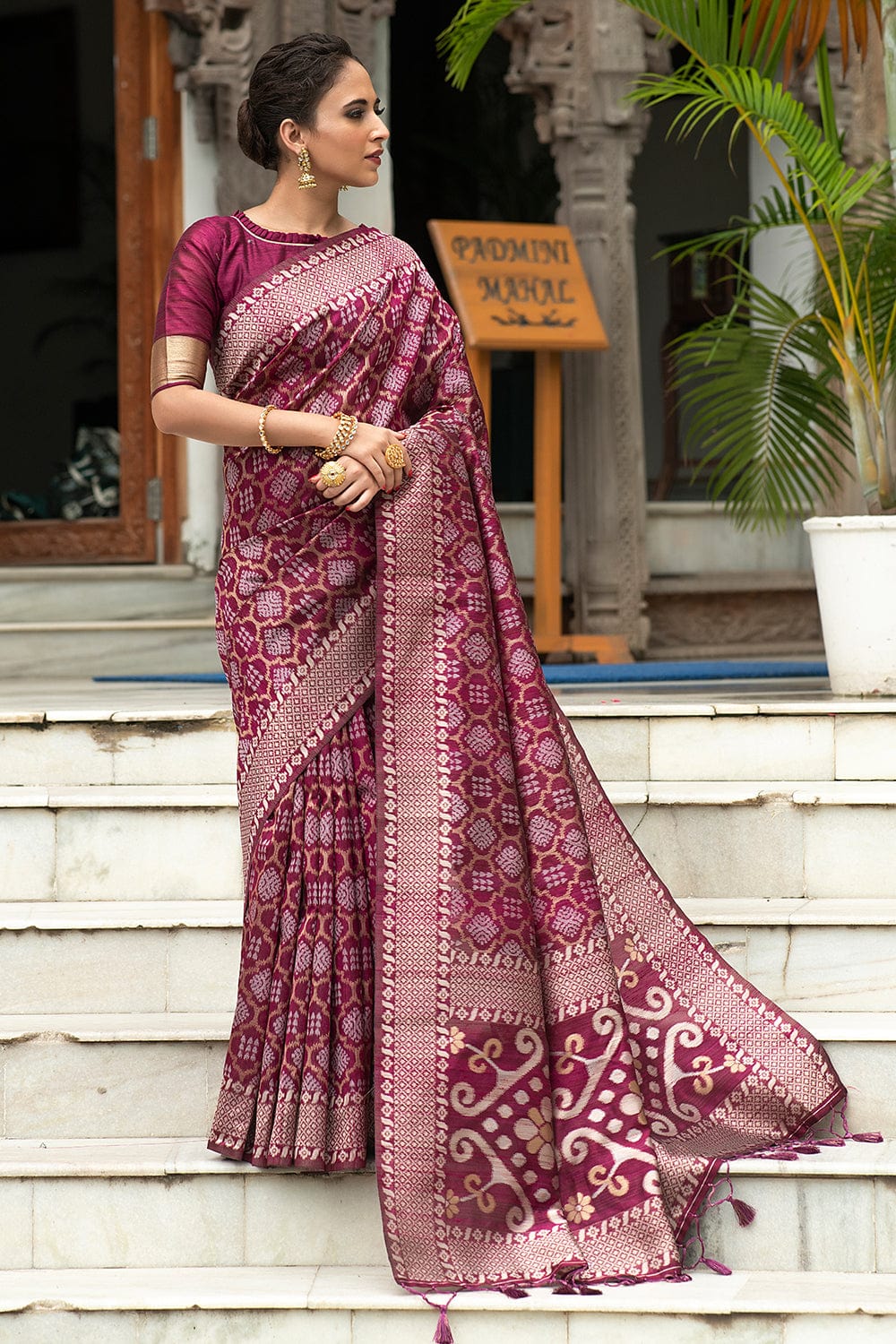 Beetroot Pink & Olive Green Cowl Saree Set Design by Nupur Kanoi at  Pernia's Pop Up Shop 2024